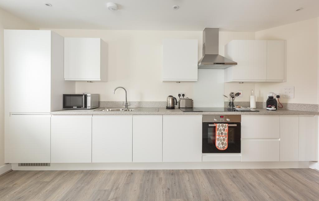 House Of Fisher- Solstice House Apartments Farnborough (Hampshire) Exterior foto