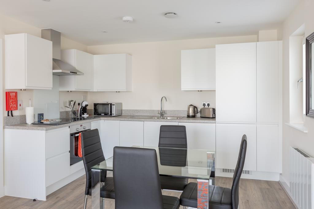 House Of Fisher- Solstice House Apartments Farnborough (Hampshire) Exterior foto