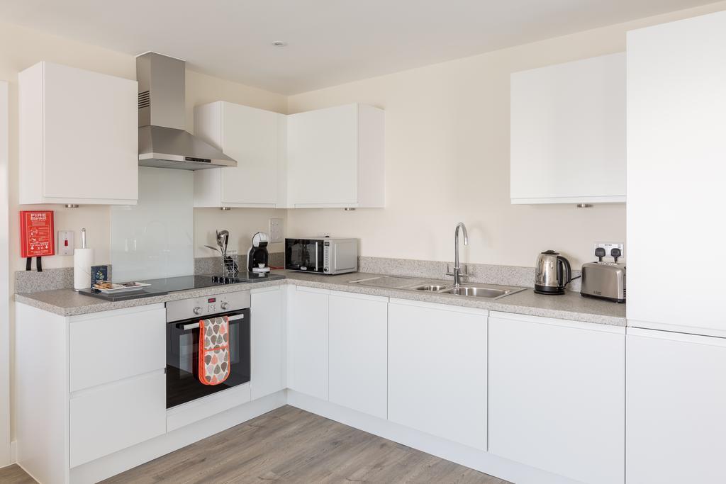 House Of Fisher- Solstice House Apartments Farnborough (Hampshire) Exterior foto